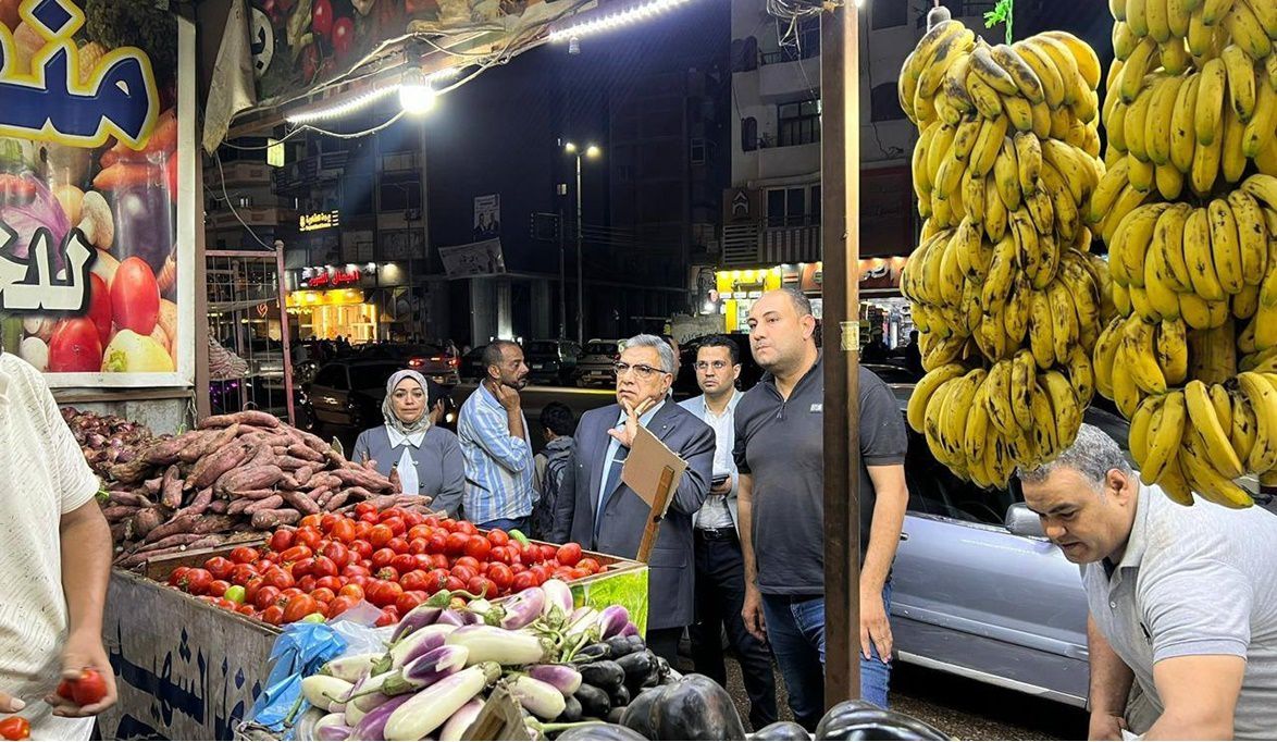 جولة مفاجئة لمحافظ الدقهلية لضبط منافذ بيع الخضروات والفاكهة و…