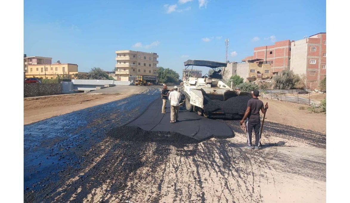 محافظ كفر الشيخ يوجّه برفع كفاءة ورصف مدخل كوبري صلاح الدين بق…