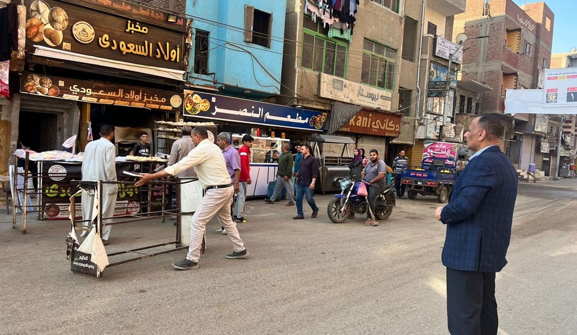 جهود مكثفة للوحدة المحلية بسمسطا في رفع الإشغالات وتحسين الخدم…