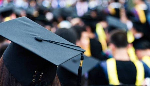 “التعليم العالي” تعلن عن منح دراسية بمجال الدراسات العليا في باكستان