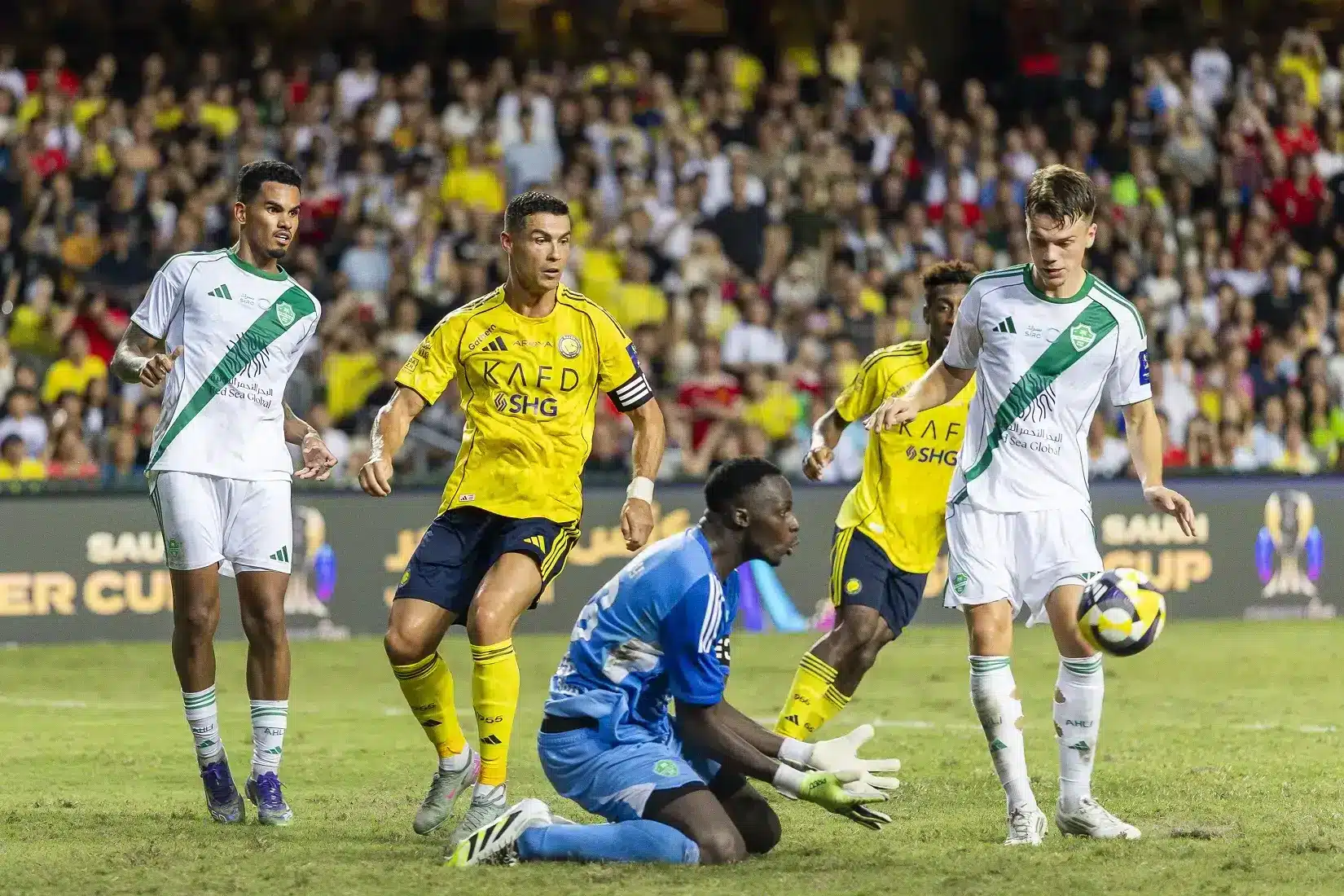 لجنة الانضباط تعاقب منافسي النصر والهلال في الجولة الثامنة من الدوري السعودي