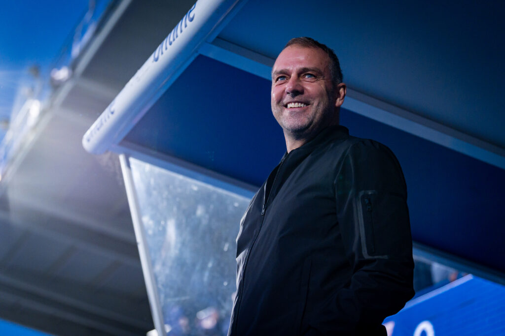 يشبه هالاند.. برشلونة يستهدف التعاقد مع موهبة جديدة