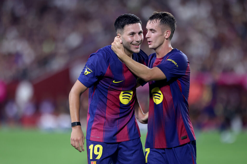 إصابة جديدة تضرب برشلونة.. سبب استبعاد كاسادو المفاجئ من مباراة سيلتا فيجو