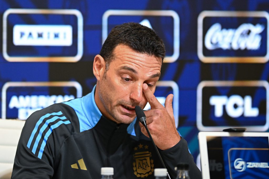 السلاح السري للأرجنتين.. كيف صنع سكالوني من التانجو عائلة لا تُهزم؟