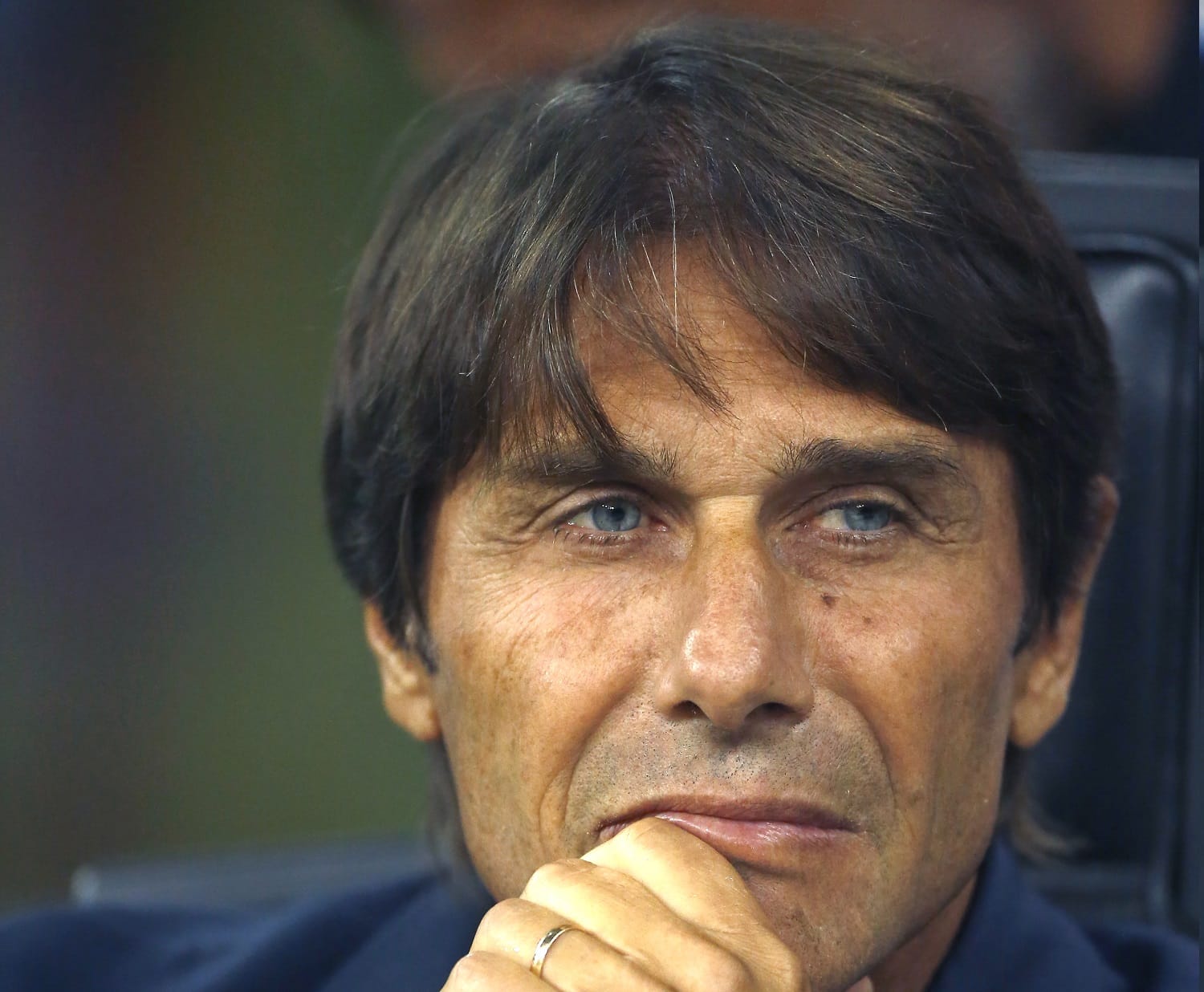 دي لورنتيس يحسم الجدل حول استقالة كونتي من نابولي