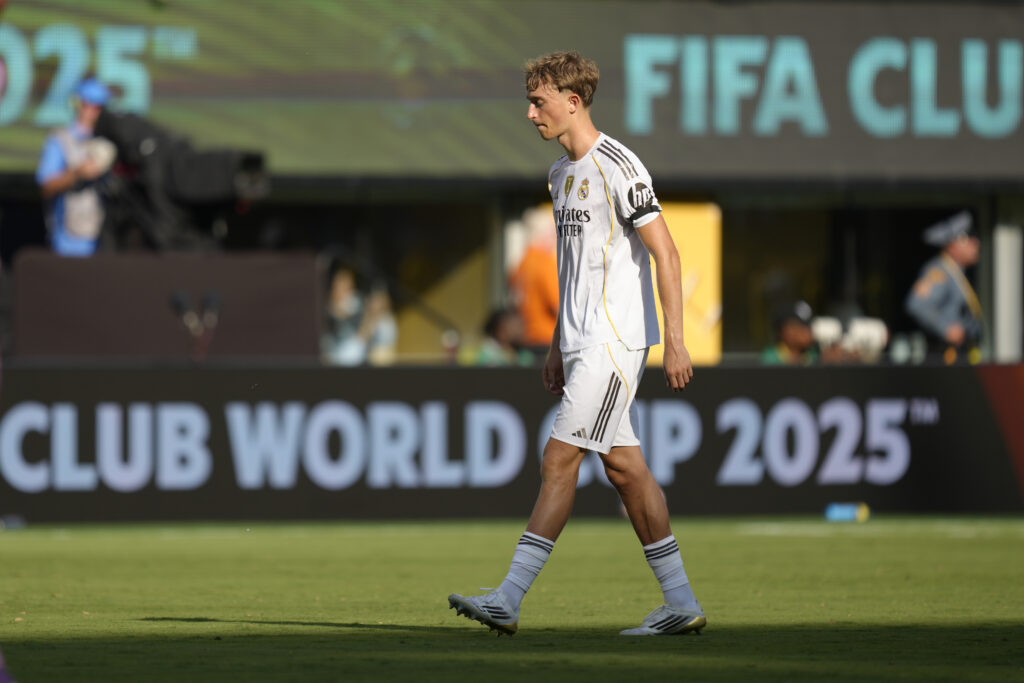 ليفربول يكشف ثغرات هويسن مع ريال مدريد