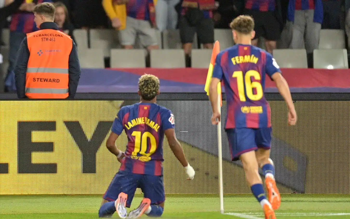 موعد مباراة برشلونة اليوم ضد سيلتا فيجو والقنوات الناقلة في الدوري الإسباني 2026