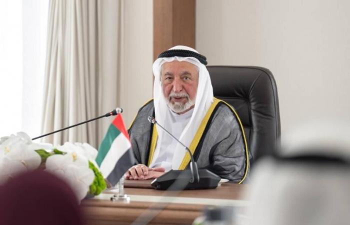 سلطان يعتمد ميزانية مهرجان مسرح الطفل بـ950 ألف درهم