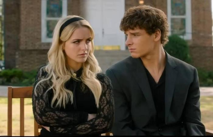 «ريغريتنغ يو» يتصدّر شباك التذاكر في أمريكا