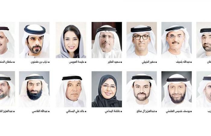 يوم العلم يجسّد تلاحم القيادة والشعب في مشهد مهيب