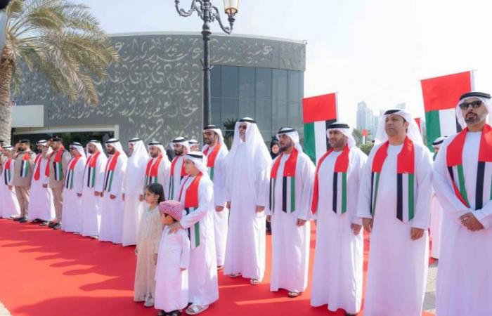 علمنا يمثل العزة والكرامة لدولة الإمارات وشعبها