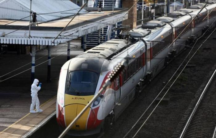 الشرطة البريطانية تفرج عن أحد المشتبه بهما في عملية «الطعن الجماعي»