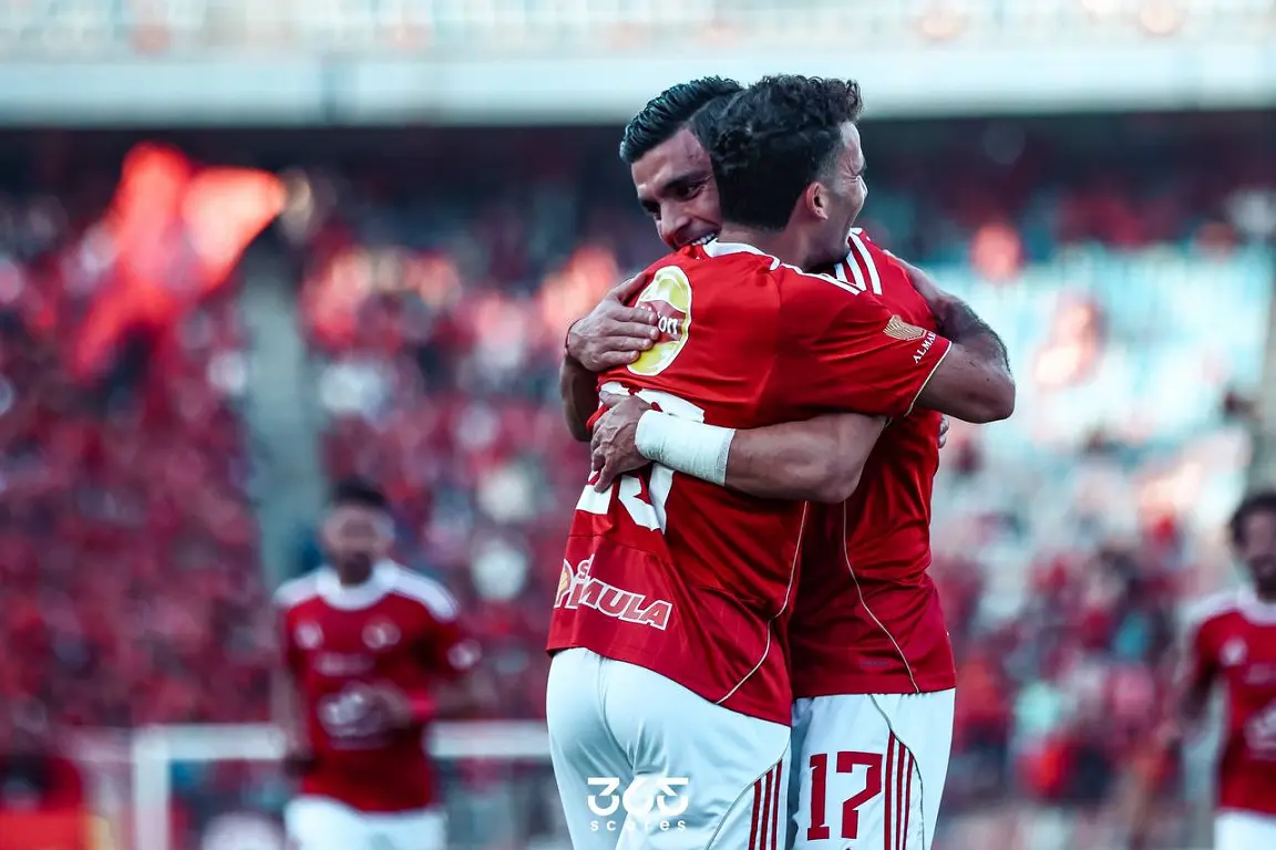 القنوات الناقلة لمباراة الأهلي وسيراميكا كليوباترا اليوم في كأس السوبر المصري